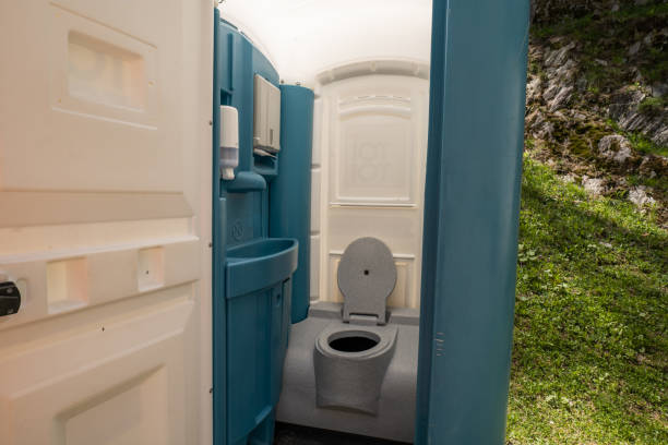 Best Portable bathroom rental  in Trexlertown, PA